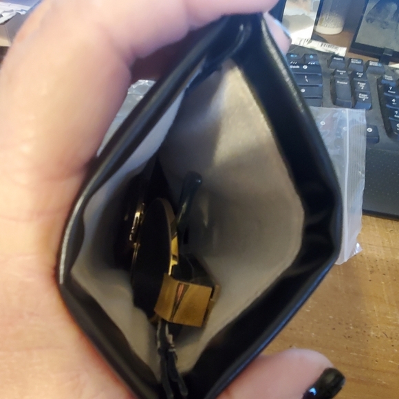 Steve Madden Gold Frame Sunglasses MYSTIE. UV PROTECTION GREEN BLUE LENSE. NWT - Picture 3 of 11